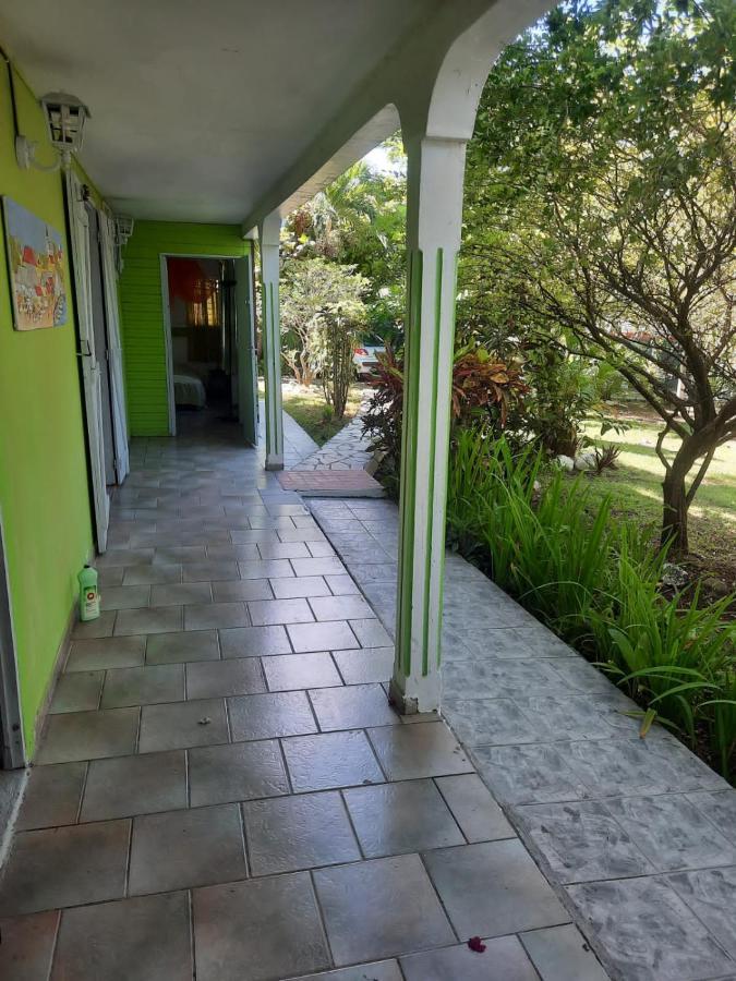 波尔兰特Le Jardin De Massieux公寓 外观 照片